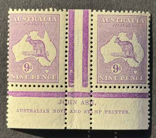 1932 Australia Kangaroo & Map 9‑pence purple (9 d) stamp pair with Ash print